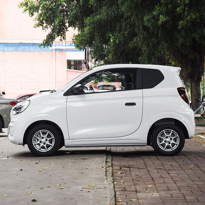 ROEWE CLEVER চাইনিজ মিনি ইলেকট্রিক কার খাঁটি ইলেকট্রিক যানবাহন ৯.৯ কিলোওয়াট/100 কিলোমিটার