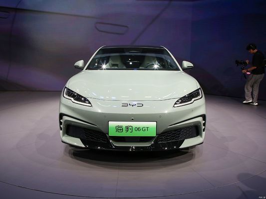 25 BYD Seal06GT, 505KM-605KM এর পরিসীমা সহ, চার চাকা ড্রাইভ এবং দুই চাকা ড্রাইভ সহ দুটি সিস্টেম। BYD এর প্রথম বৈদ্যুতিক শ্যুটিং ব্রেক, একটি ক্রীড়া চেহারা এবং প্রচুর শক্তি সহ!